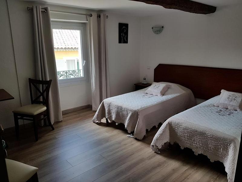 Hotel Restaurant Le Lachens La Bastide  المظهر الخارجي الصورة