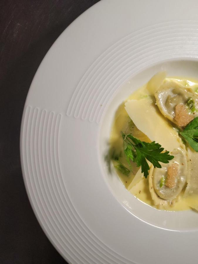 Hotel Restaurant Le Lachens La Bastide  المظهر الخارجي الصورة